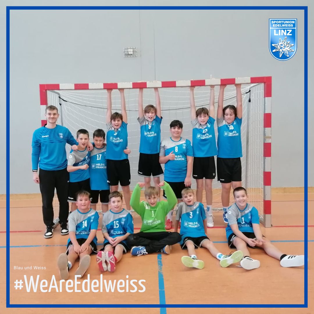 UnionEdelweissL's tweet photo. UNSERE JUGEND ... 🩵
Die U11 Jungs mit ihrem Trainer Elias Kaimberger, der auch die U12 verantwortet und einspringt, wo er gebraucht wird. Die jüngsten Spieler*innen, die Minis und die m/wU10, werden von Radu Holom und Bruno Cvitkusic trainiert
#WeAreEdelweiss #LustaufHandball https://t.co/yR4ddgBinZ