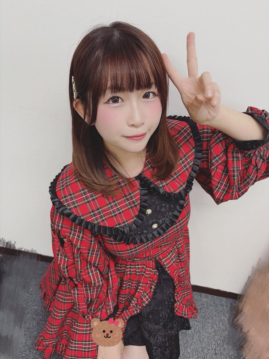 #ギャラ誕ハーフ 配信期間終了❕

色んな界隈の方々にご覧いただいたみたいでありがとうございますこんなやつです💭

まがって伝わってないか心配な部分もありますが、これが今の私の語彙力なので改めて公でお伝えしなきゃな事はじっくり考えてから公表します🎀

▷▷▷ 2026/5/17 東で会おうな◁◁◁