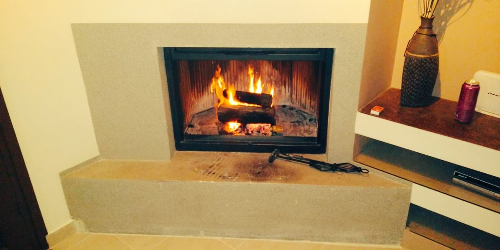 amuldotexe's tweet image. Hypothesis:
At my ADHD peak I found it easy to move houses because of how easy it was for me to just dissociate with my surroundings &amp;amp; even old friends - embarassing but made me strongly aware of the hunter gatherer traits

I think the only house I truly missed was the one in…