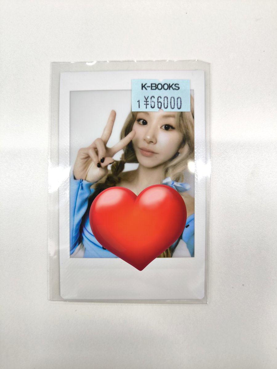 TWICE 🍭︎💕 【入荷情報】 チェヨンちゃんの『Hare Hare』時期の直筆