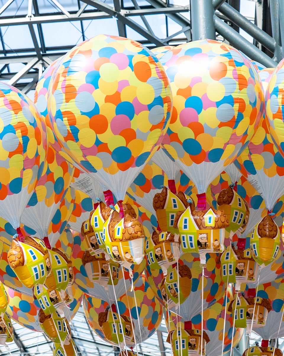 [海外限定あり]カールじいさんの空飛ぶ家 バルーンハウス3点セット MezzoMiki | 東京ディズニーランド&東京ディズニーシー 『カール