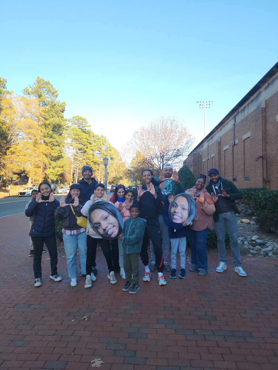 We got the win! #GoCanes
Thankful and happy my Carolina Canes family came out to support me and my <a href="/CanesVB/">Miami Hurricanes Volleyball</a> teammates. Canes fans everywhere! 💚 🙌🏾 🧡 
#theu #UMiami #miami #miamihurricanesvolleyball #miamihurricanes