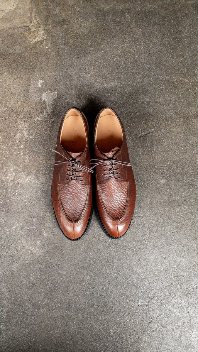 Fibonacci_JP's tweet image. newsを更新しました！

ロシアンカーフ調CrossboardのUチップ
fibonacci.tokyo.jp/?p=15203

#墨田区 #鐘ヶ淵 #フィボナッチ紳士洋品店 #革靴 #オーダーシューズ #宮城興業