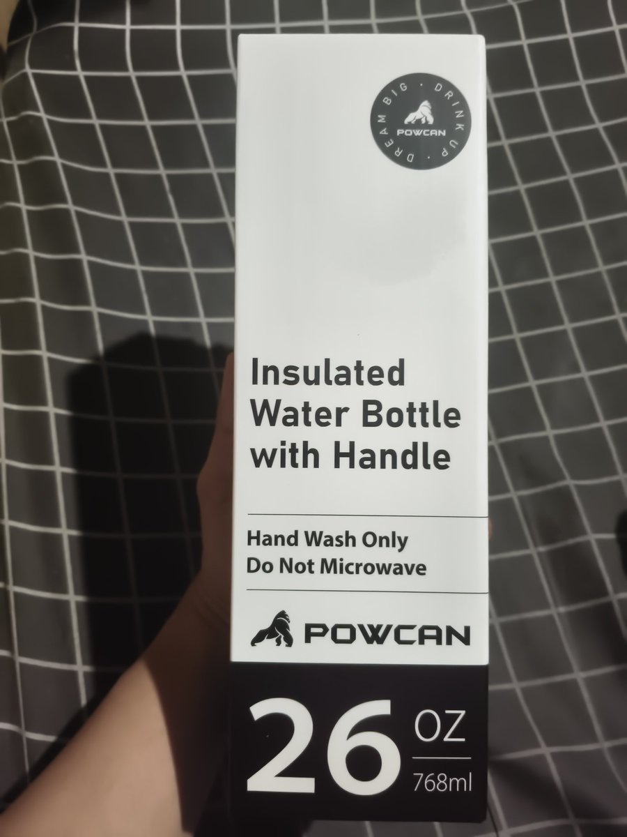 dancewithell's tweet image. Siapa sangka.. awet bgt dingin dan es batunya. Masukin es batu dari Minggu 30 November jam 17.00 dan itu tadi hari ini Senin 1 Desember jam 9.30 es batunya masih. Mereknya Powcan yaa.

 Mana dapet harga dari 150k jadi 60k 😍