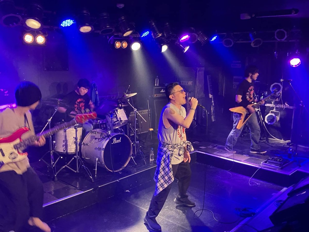 cohgun's tweet photo. ゴチャマゼ音楽祭vol.3
ありがとうございました。
次回はゴチャマゼ音楽祭はCOHGUN企画2月14日です。
#ゴチャマゼ音楽祭
#鶴見GIGS https://t.co/pjjJjY4NsA