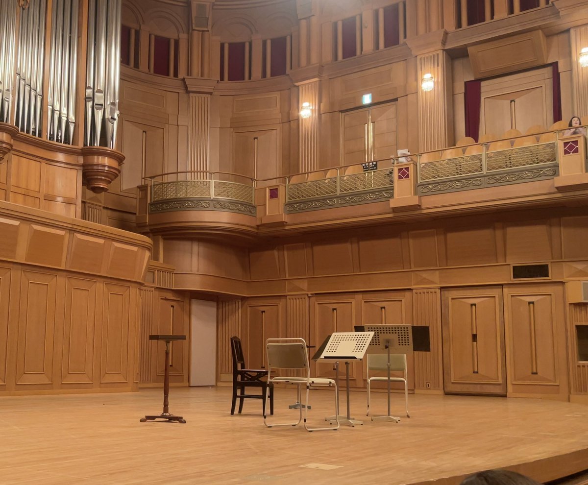 art_siegfried's tweet photo. アンサンブル天下統一
  いずみH

ドホナーニ op.10 
ベートーヴェン op.8

11時30分開演、正味60分の演奏会 ~ 『岡崎のシビックセンターから音楽の素晴らしさを天下に伝える』をモットーに天下統一を名乗るらしい｡平日に仕事抜け出して聴きに来ているリーマンは私くらいなもんかな(笑) https://t.co/eauJEhqOBL