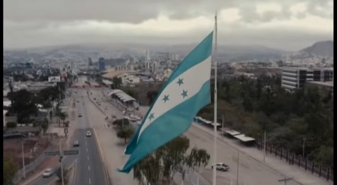 JHONN_FW's tweet photo. 13 minutos lleva el CNE de Honduras repitiendo el mismo mensaje y a su vez retrasando los resultados oficiales de las elecciones presidenciales. https://t.co/DkTqMKAWVE