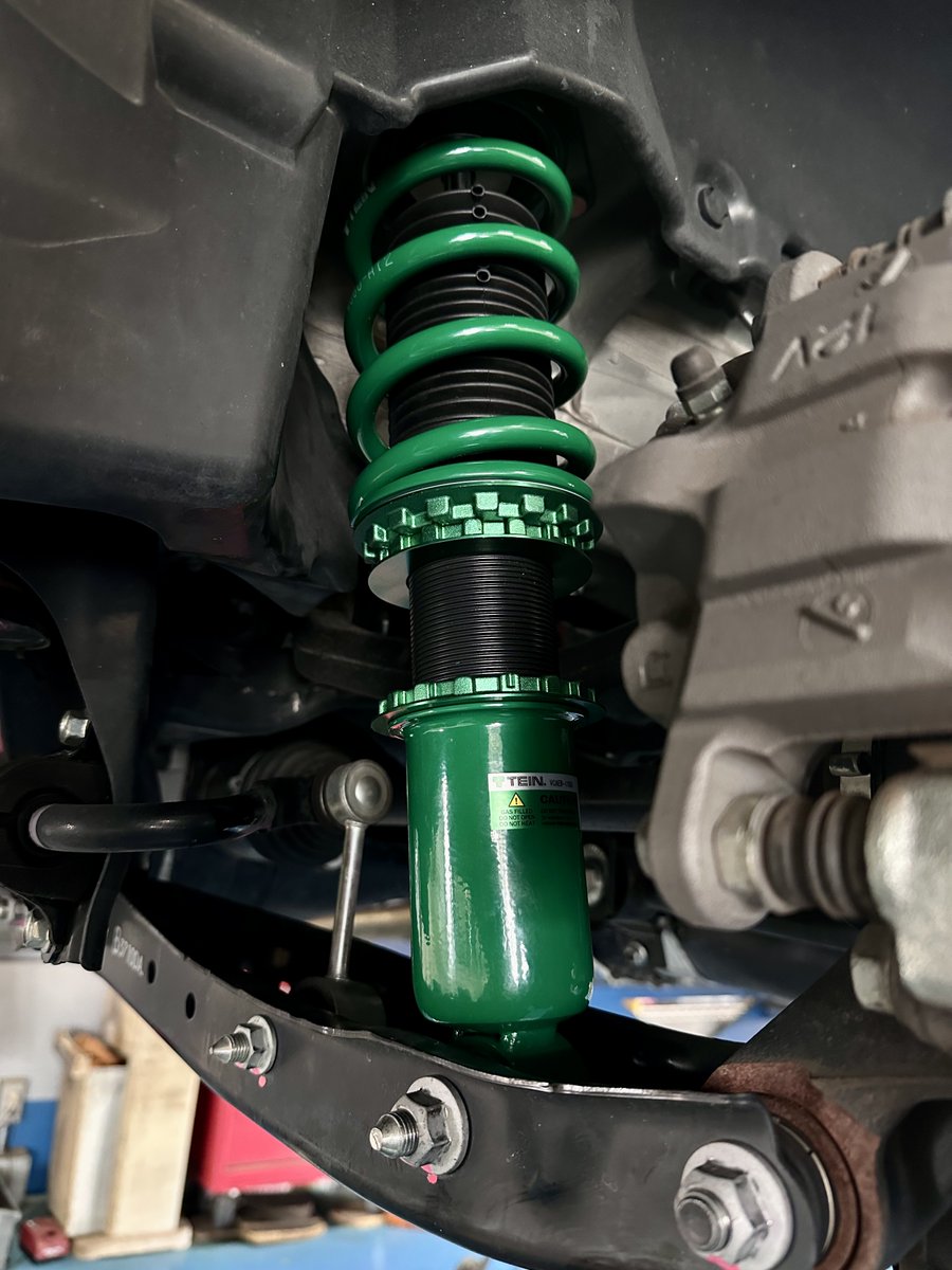 GR86に TEIN FLEX Z EDFC5 お取付、アライメント調整 させて頂きました