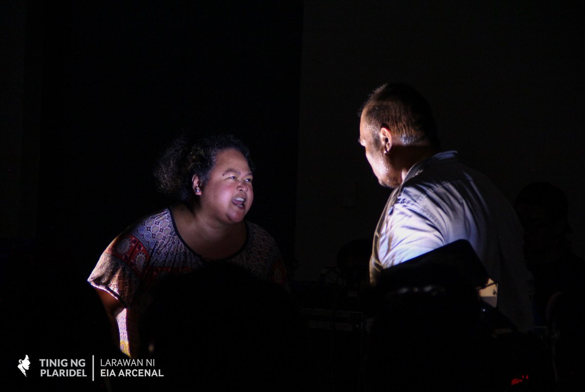 tinigngplaridel's tweet image. ICYMI: Itinanghal ng The UP Repertory Company ang twin bill na “Pagkagat ng Dilim” sa Parola UP Fine Arts Gallery mula Nobyembre 27 hanggang 29.

Ang “Pagkagat ng Dilim” ay handog ng The UP Repertory Company para sa kanilang ika-53 theater season.

#PagkagatNgDilim
#AgawEk53na