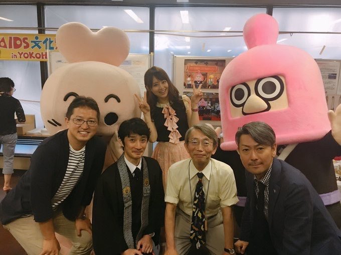 JimmyHattori's tweet photo. 12月1日は #世界エイズデー だニン🌍
エイズのまん延を防ぎ、差別や偏見をなくして、みんなで支え合うための大切な日だニン😊

活動を始めて今年で10周年を迎えたニン🎊
沢山の仲間たちと想いを繋ぎながら活動を続けてこれたことが本当に嬉しいニン😊

これからも応援よろしく頼むニン🔥
#WorldAIDSDay https://t.co/G8X9qlUfhZ