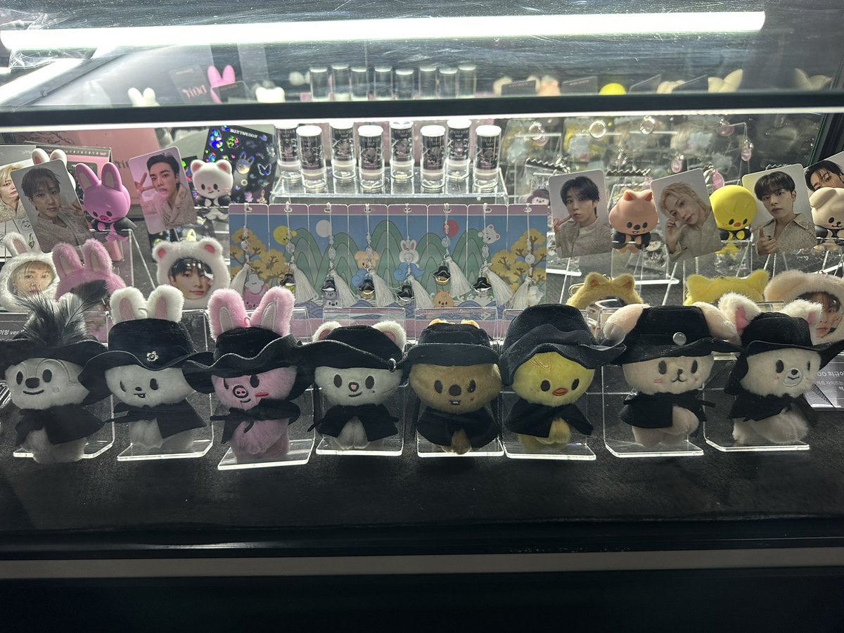 seungmin_diary_'s tweet photo. 네 또 왔어요
#Straykids #스트레이키즈 #Do_lt #신선놀음
#SKZ_DO_IT_POPUP
#사운드웨이브 #SOUNDWAVE https://t.co/yR29ZtQhux