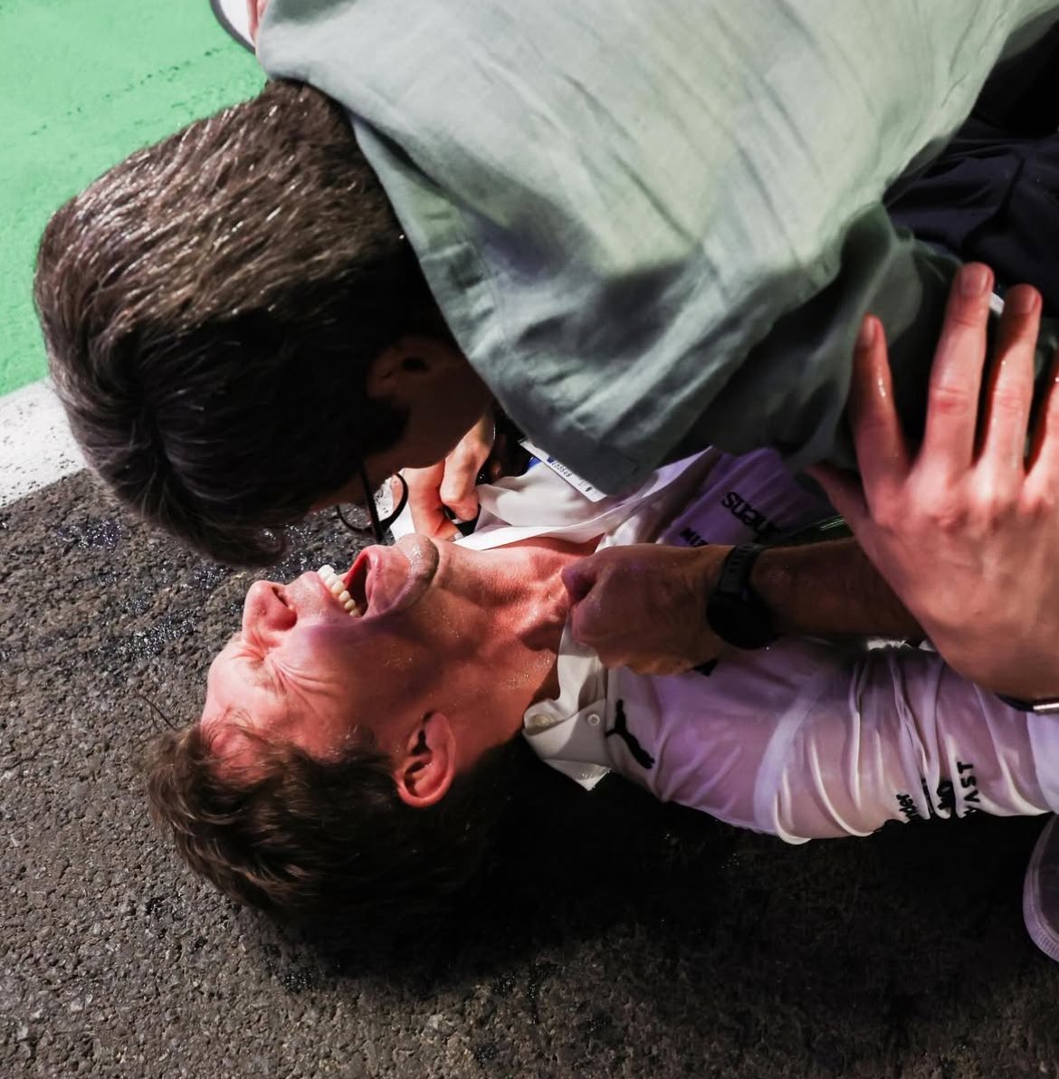 ltwtlima's tweet image. fácilmente podrían sacar varias historias de wattpad y aus de aquí