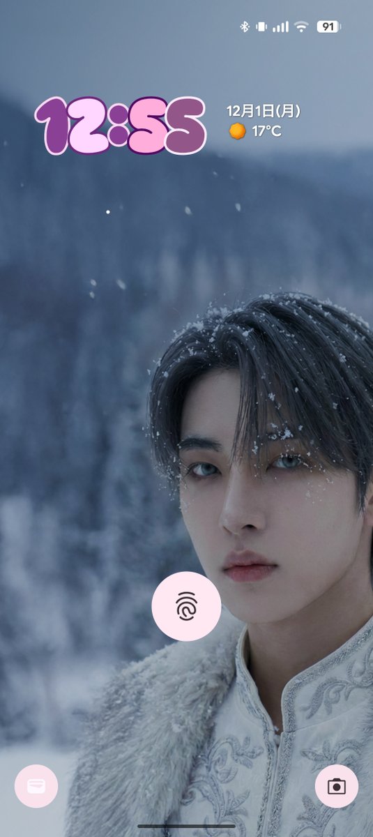 Aether_lab_'s tweet image. スマホ壁紙の位置調整ムズイね。Google pixel使ってるんだけど、指紋認証の場所が絶妙すぎる。RAYの冬の王子、顔の位置を拡大して調整してみたよ。みんなもいい感じに調整して使ってくれたら嬉しい✨
＃スマホ壁紙