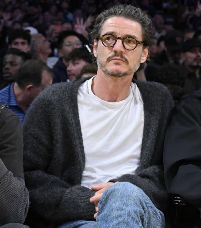 how does he just continue to get more attractive???