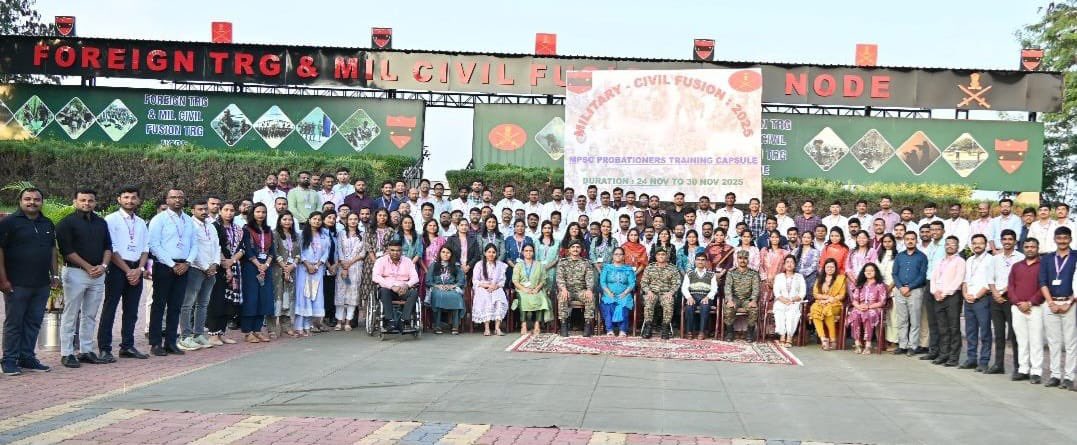 IaSouthern's tweet photo. Civil–Military Fusion: A Force Multiplier For Nation Building 

The second Military- Civil Fusion Training initiative for Maharashtra State Cadre GP A services personnel from #YASHADA at Foreign Training and Military Civil Fusion Training Node concluded at CMF Training Node, Pune.

The noble initiative cemented yet another successful milestone  towards aligned aim of nation building creating valuable and seamless  platforms for coordination and interaction between the civil administration and the military, thereby enhancing mutual understanding of roles, responsibilities and operational perspectives.

The significant insights and exchange of wisdom and dedication during this capsule has undoubtedly strengthened civil–military synergy, built bridges of cooperation and collaborative readiness in response to shared responsibility and future engagements.

#NationFirst 
#SouthernCommand 
#KonarkCorps
#GoldenKatarDivision
#ShivneriBrigade
@adgpi 
@SpokespersonMoD 
@PRODefPune
@yashadaofficial 
@HQ_IDS_India