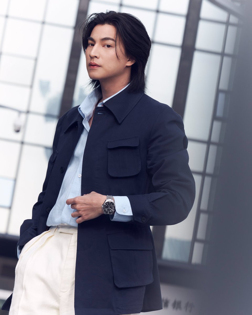ร่วมติดตาม Special Guest ของ OMEGA Thailand  ที่ได้นักแสดงหนุมหล่อ กลัฟ- คณาวุฒิ ไตรพิพัฒนพงษ์ เข้าร่วมงานเปิดตัวนาฬิการุ่นใหม่ของ OMEGA ในวันนี้ ที่เมืองฉงชิ่ง สาธารณรัฐประชาชนจีน และเลือกสวมใส่นาฬิกา OMEGA Seamaster Planet Ocean 600M รุ่นใหม่ในวันนี้อีกด้วย