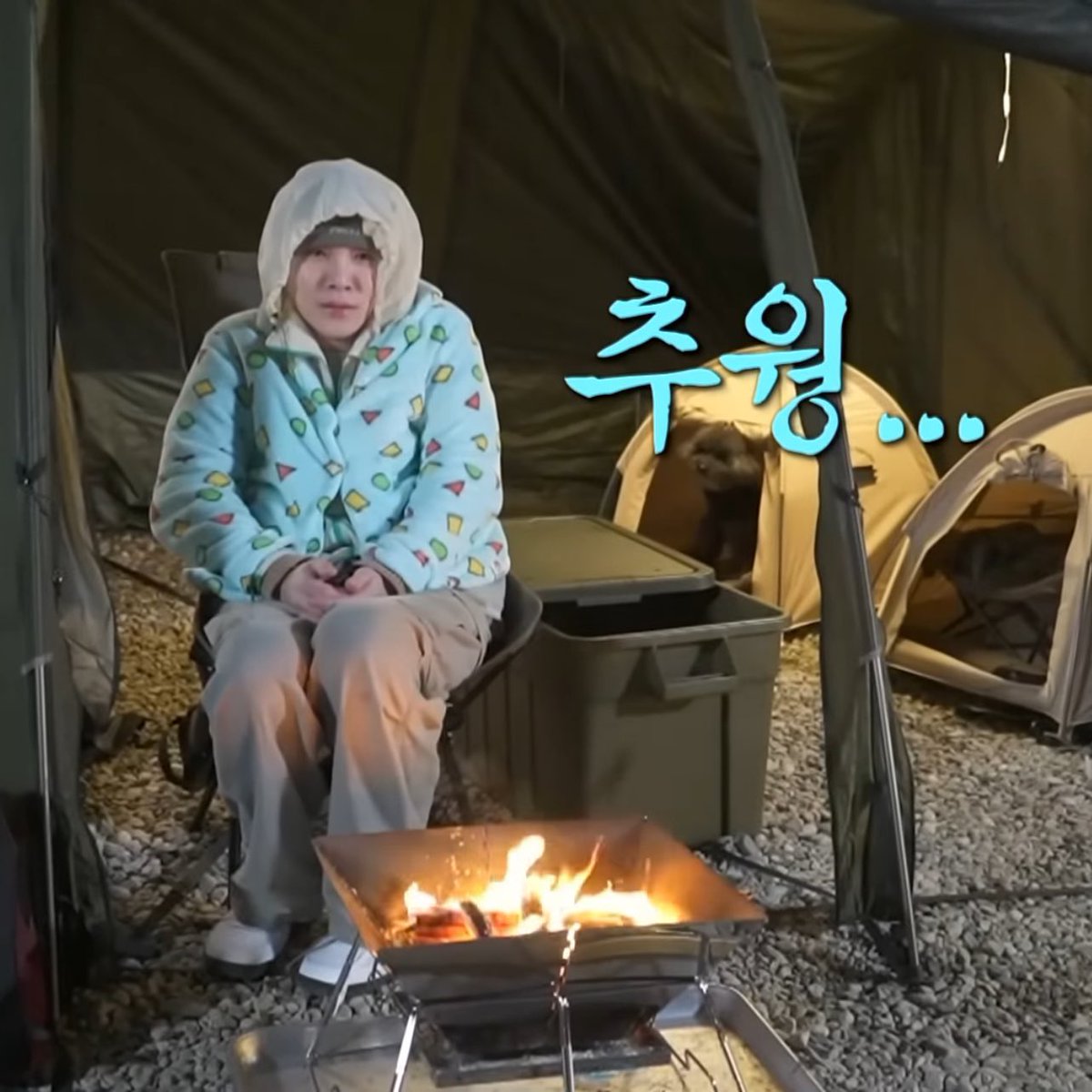 bubbabble's tweet image. it’s so crazy cold today…