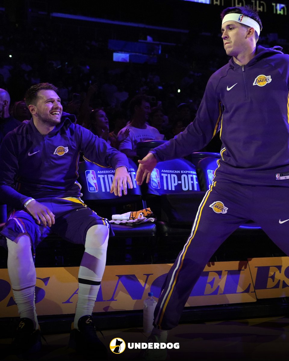 UnderdogNBA's tweet photo. Luka Doncic tonight:

34 PTS
12 REB
7 AST

Austin Reaves:

33 PTS
8 AST
5 REB

Lakers have won 7 straight. https://t.co/0SgRXtAPeM
