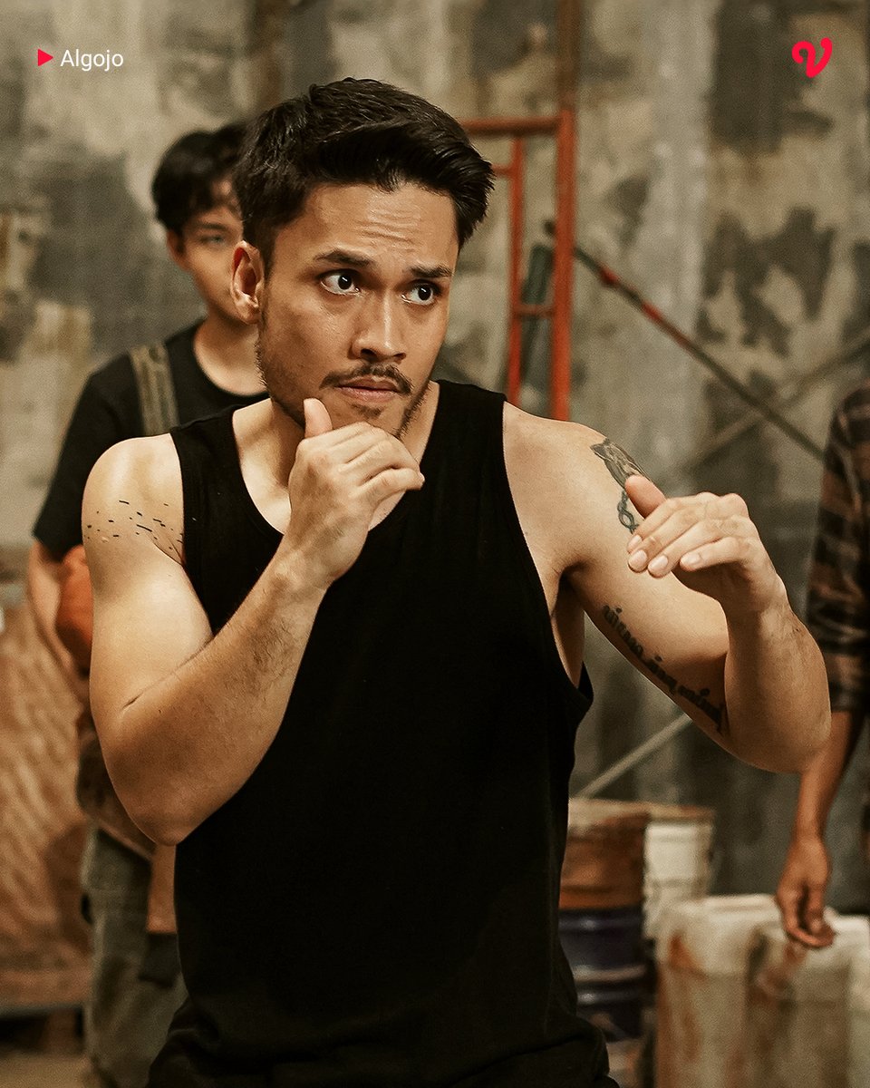 vidio's tweet image. Ini dia para Algojo yang siap ribut buat bertahan hidup di Jakarta!

Tunggu aksi mereka semua di Vidio Original Series Algojo, mulai 16 Januari 2026.