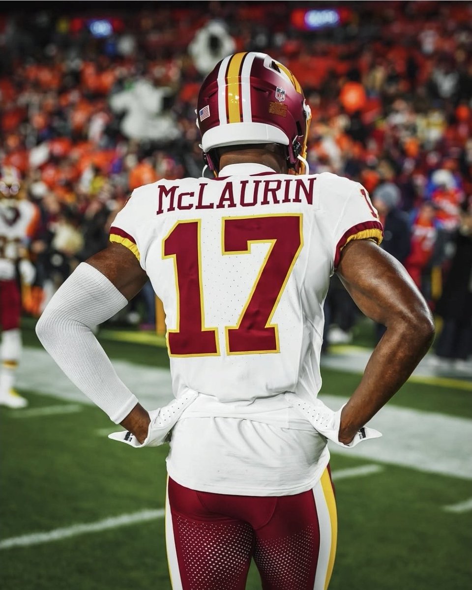 HogfarmerChris's tweet image. We lost that game but tonight shows having Terry Mclaurin on the field makes the world of a difference. 

Healthy against arguably the best CB in the league. 

7 catches 
97 yards
1 TD

He's him and some people forgot. 

#RaiseHail