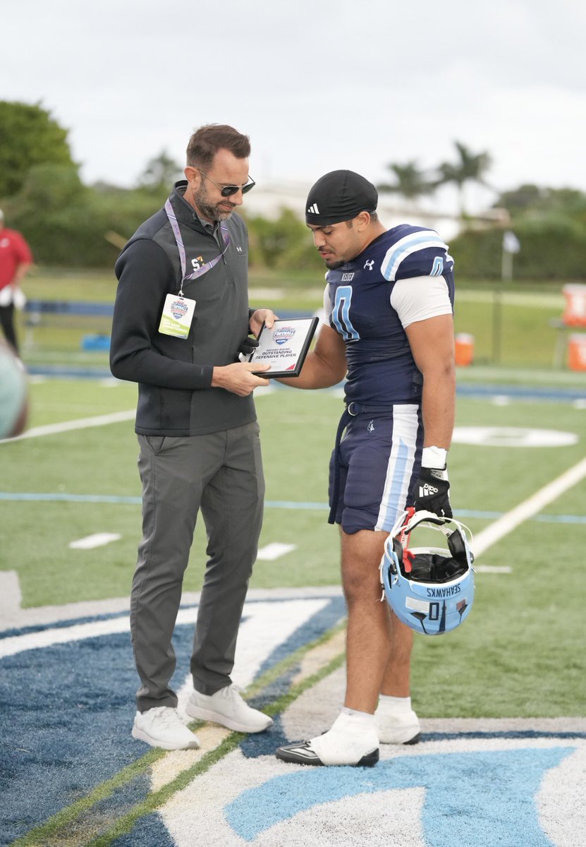 JGP2019's tweet photo. Proud of @_JoshuaPastrana — recognized by the NAIA NAC and NAC Chair Dustin Wilke as the Outstanding Defensive Player in the 2025 NAIA Football Championship Series – 2nd Round! 🏈🔥 All glory to God. 🙏
#NAIA #NAC #KeiserFootball #StudentAthlete #DefensivePlayer #GrindingForGreatness
@KeiserFootball @SunConference @NAIA