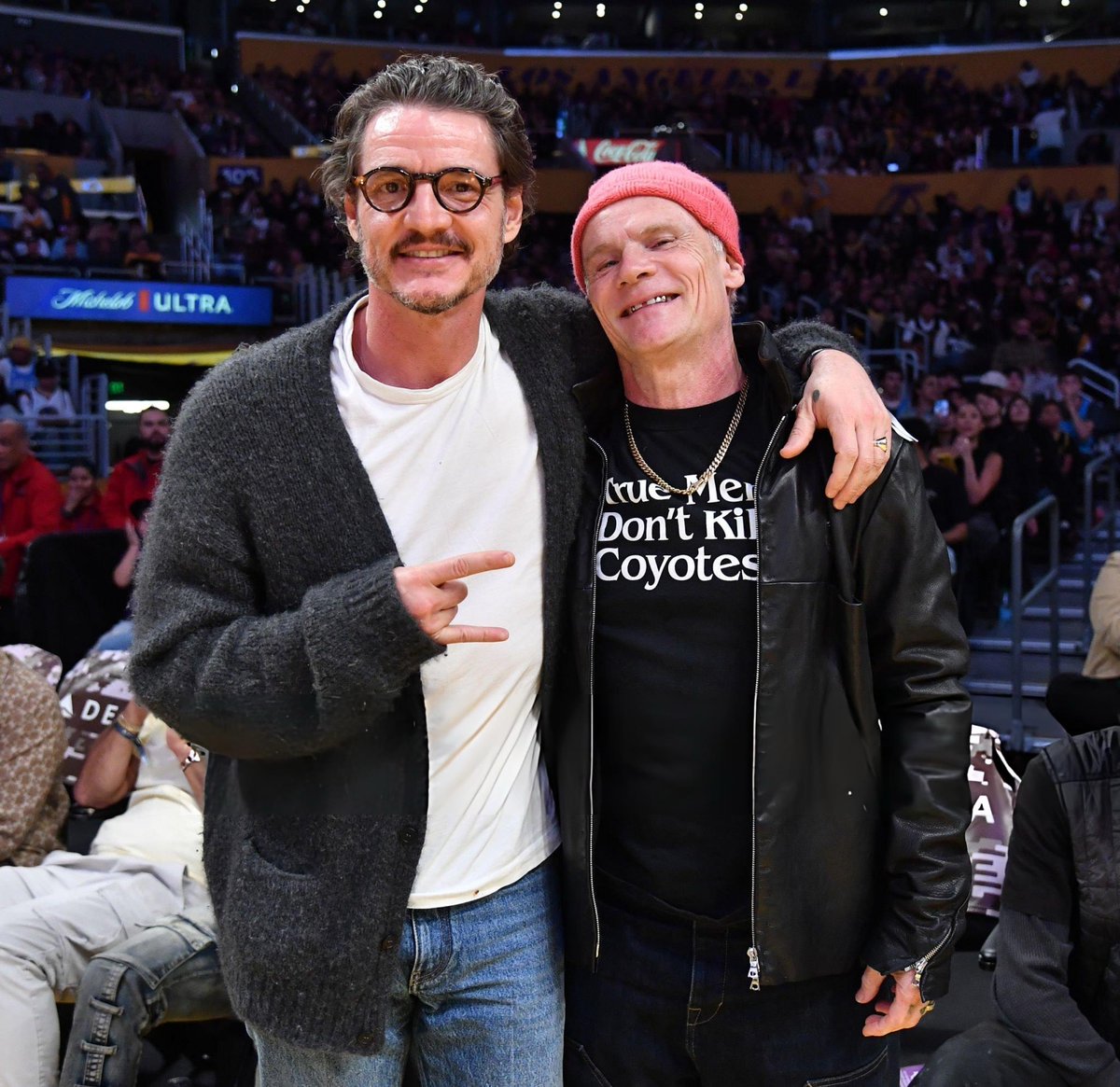 pascalarchive's tweet image. Pedro Pascal with Flea at the Lakers game