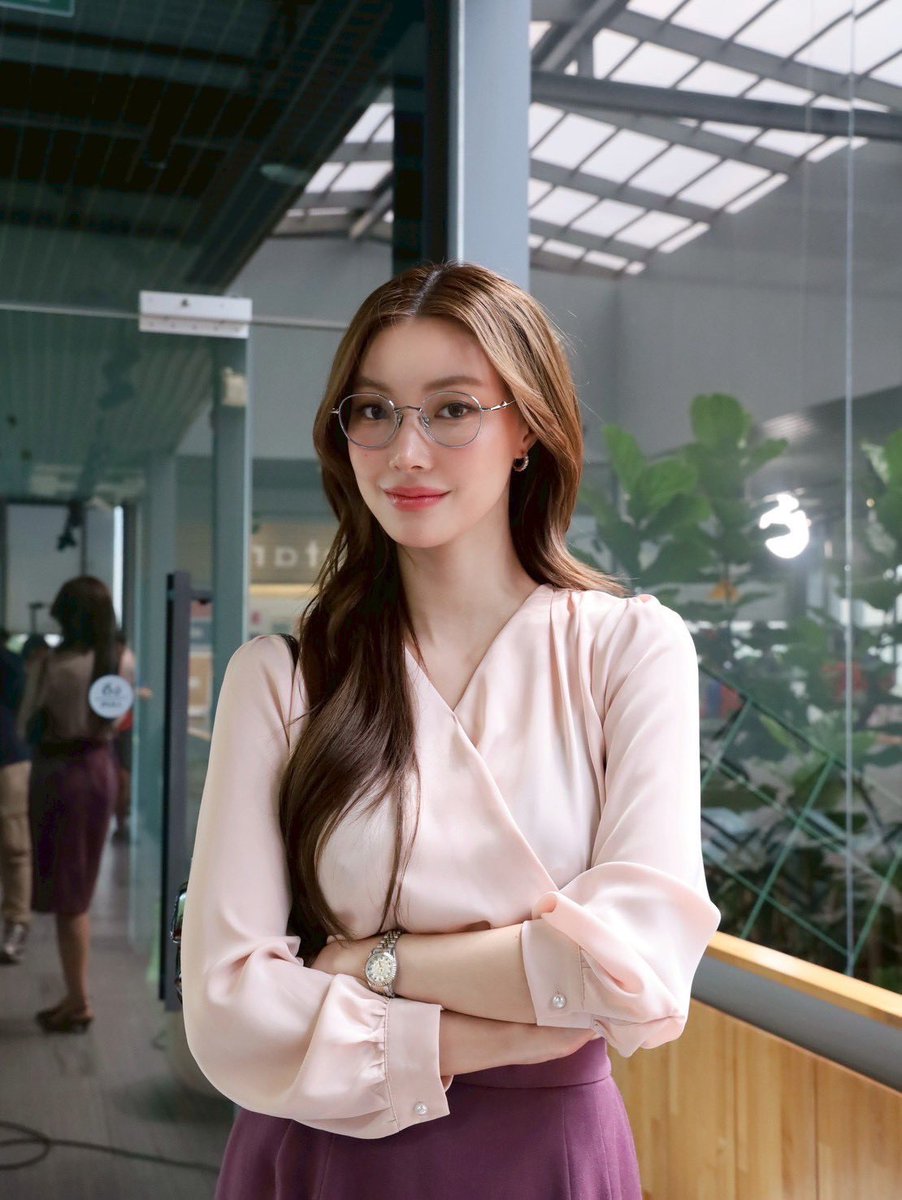 สวัสดีเดือนธันไวน์ 🐯 

#EnemiesWithBenefits 
#GMMTV