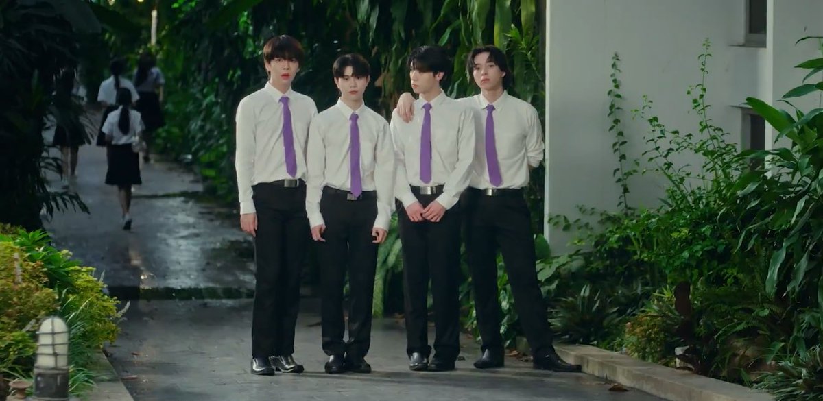 jsfkbt's tweet image. Sekian lama gk langganan witipi,dan sekarang udah tgl 1 aja,bentar lgi ketemu tonfahtyphoon 🥹..

#FoureverYouProjectPart2 
#bbverpj #tonliewmtp 
#bevertonliew