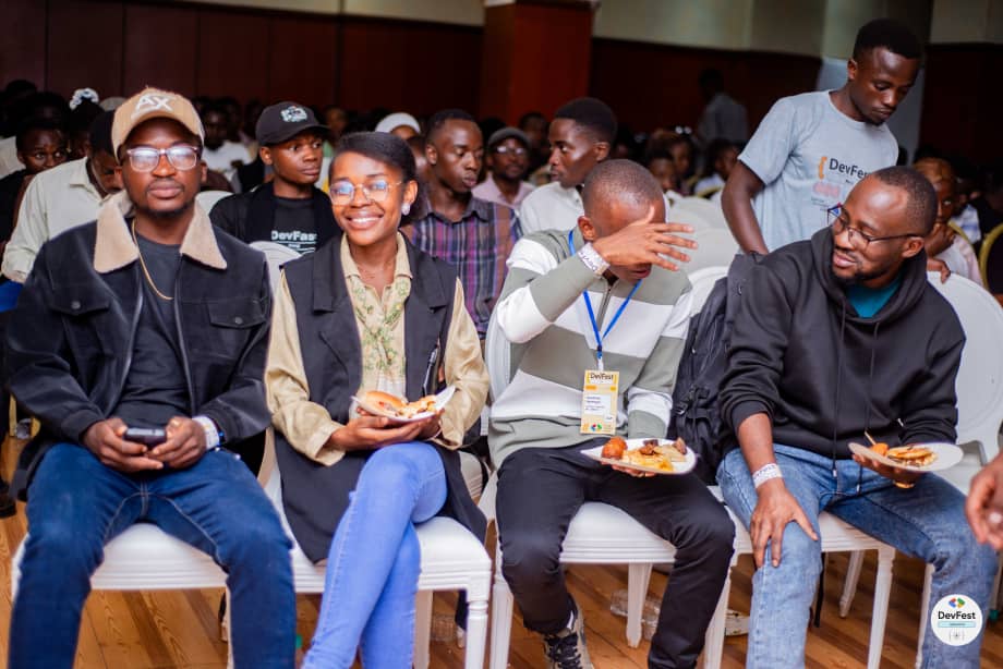 DanielD58815's tweet photo. DevFest Kivu
​Journée intense ! 
Je suis fier d'avoir participé au devfest 2025 ou j'ai découvert les enjeux passionnants de l'Intelligence Artificielle.
​Merci à toute la communauté pour ces échanges précieux.
​#DevFestKivu #IA #WebDev #Tech #GDGKivu https://t.co/0Va5zRUuiQ