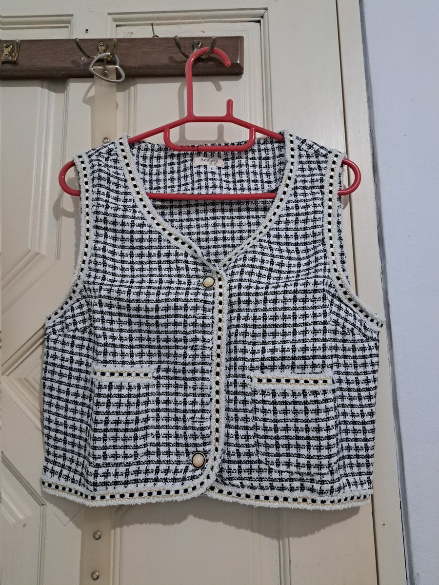 zee | mt me! tweet media