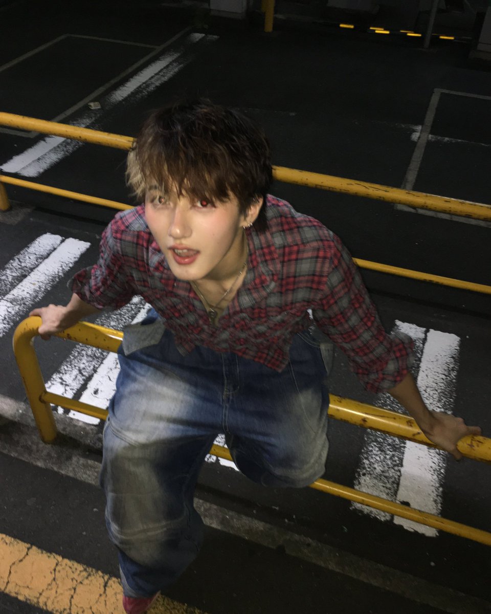 towson↯ tweet media