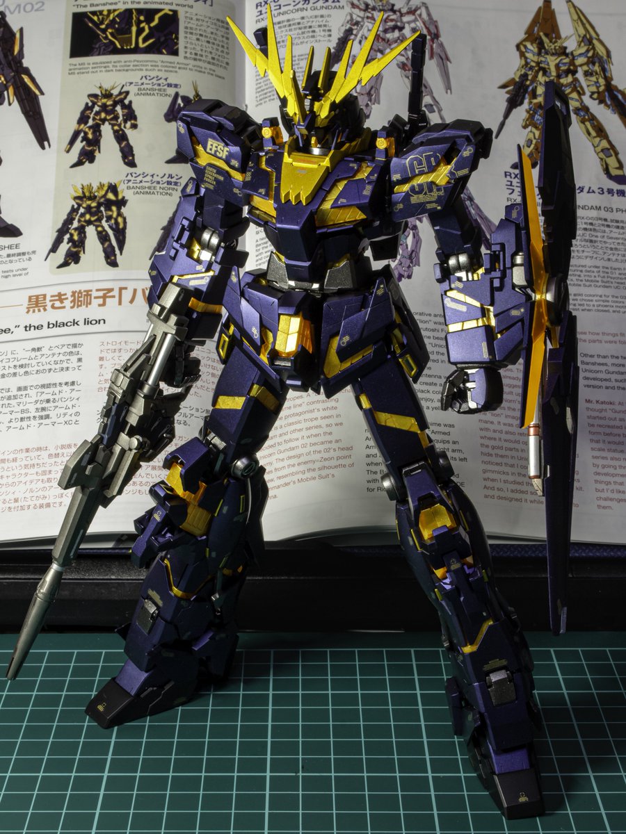 MG バンシィ ver.ka ディテールアップ全塗装完成です！ 初の筋彫り追加