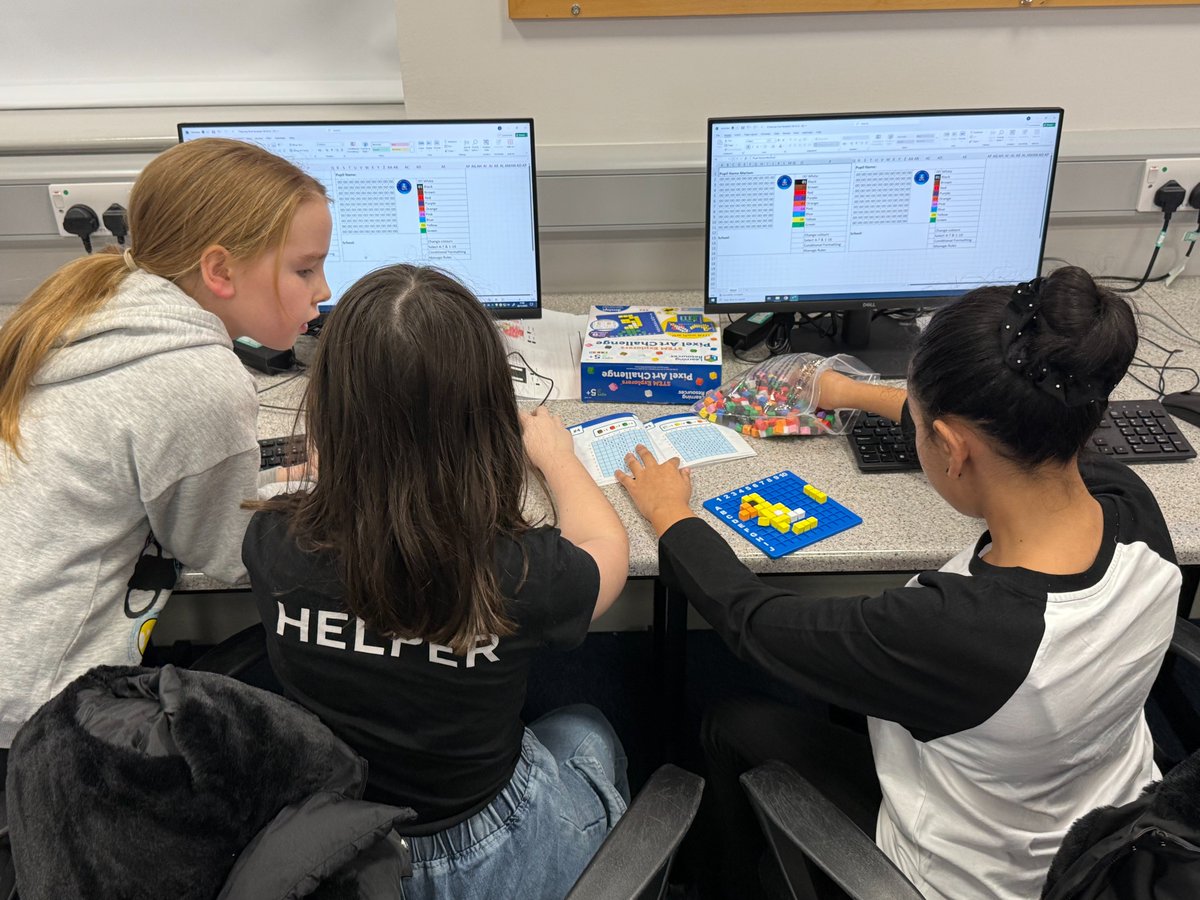 SaintMarysDerry's tweet image. We were delighted to welcome P6B from @OakgroveIPSN Integrated Primary School to our @DigSchoolhouse! 💻

The pupils produced very creative work in our Paint by Pixels Challenge using Microsoft Excel! 👾
#computationalthinking #unplugged