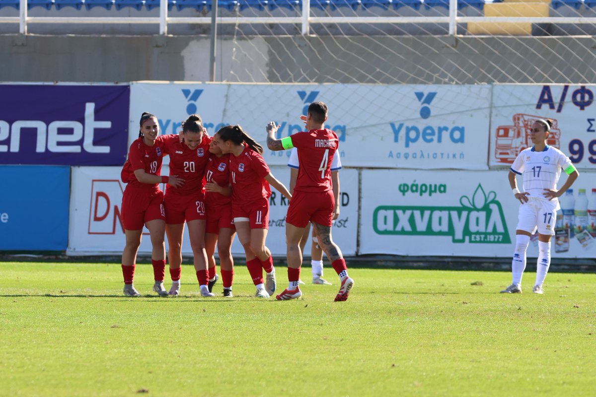 1. Lännermatchgol fir d'Hannah Dietrich⚽️🔴🦁

#RoudeLéiwHuelSe #RoutLéiwinnen #CYPLUX