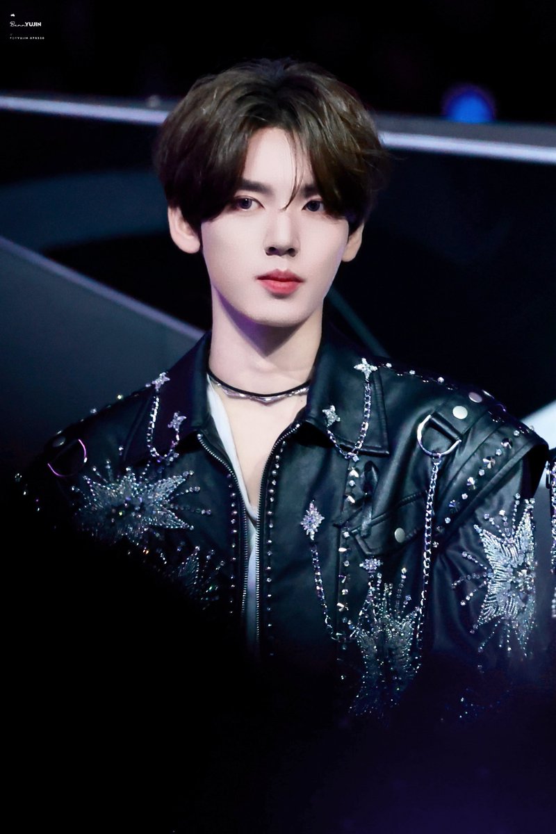 251129 #HANYUJIN #한유진 #ハンユジン #韩维辰 #ZEROBASEONE #ZB1