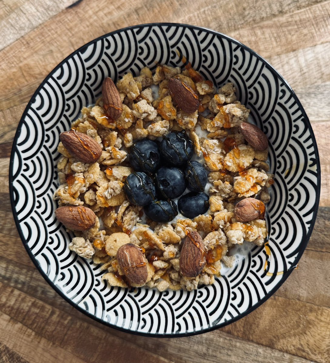 هبا (@artist1_) on Twitter photo 