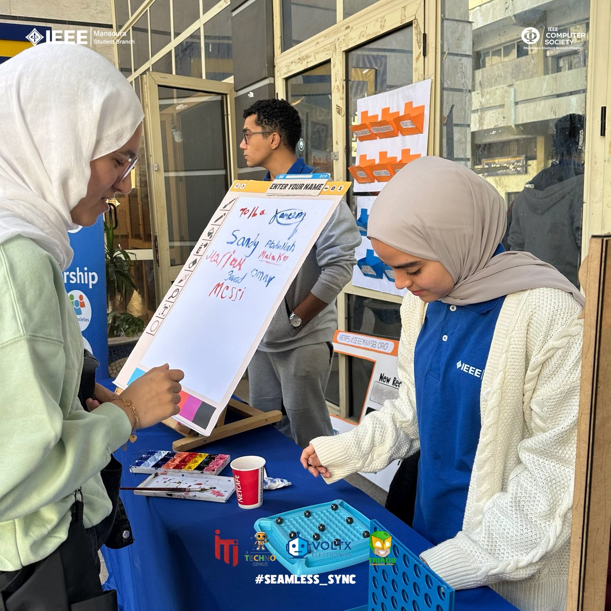 IEEEManSB's tweet image. Access Point Ready.

Day Three entry unlocked, verify and proceed.

#IEEE_ManSB
#IEEE_ManCSC
#Seamless_Sync