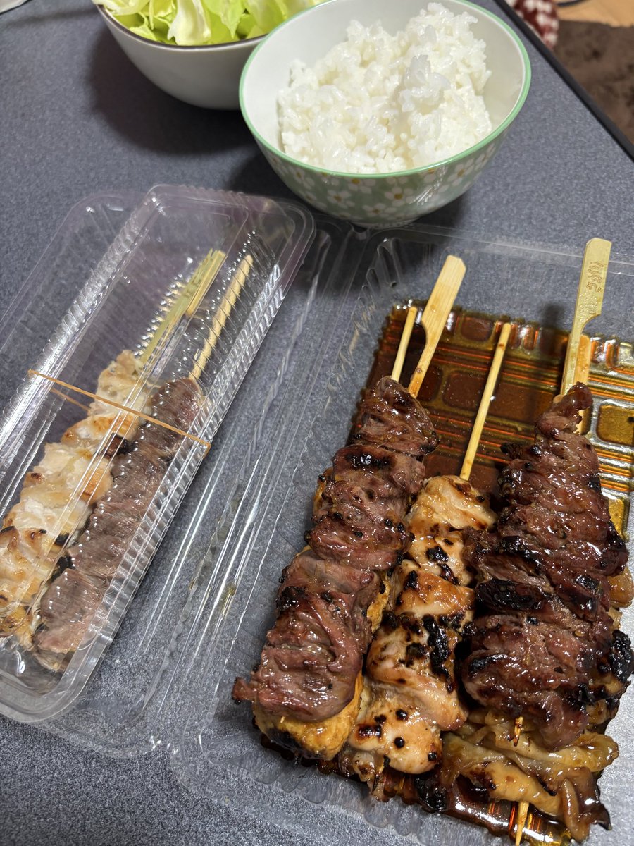 焼き鳥があるだけで宴と言える