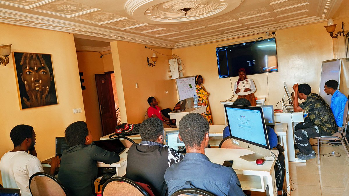 RebaseCodeCamp's tweet image. From Bash programming to HTML/CSS, our latest cohort is progressing steadily through the program.

Wah Vanessa one of our more seasoned trainees, has taken the lead in mentoring the new batch, ensuring they complete four projects within the next two weeks.

#Rebase #HappyNewMonth