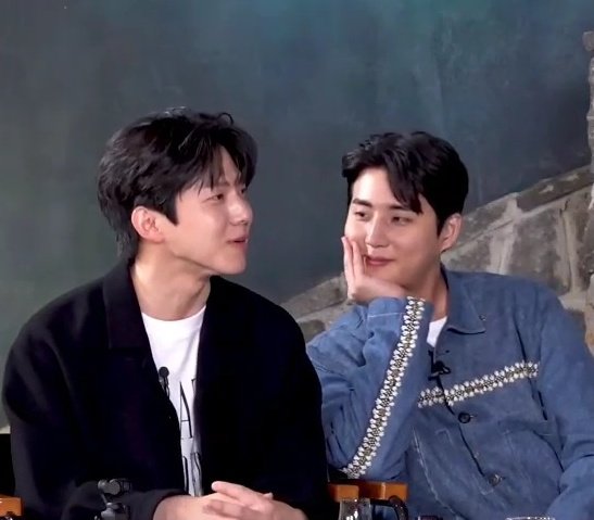 아니 진짜 뿜음 습관성 예쁜짓 어쩔 건데