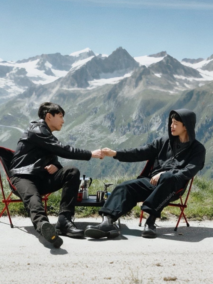 ۶ৎ (@kookmindailys) on Twitter photo 