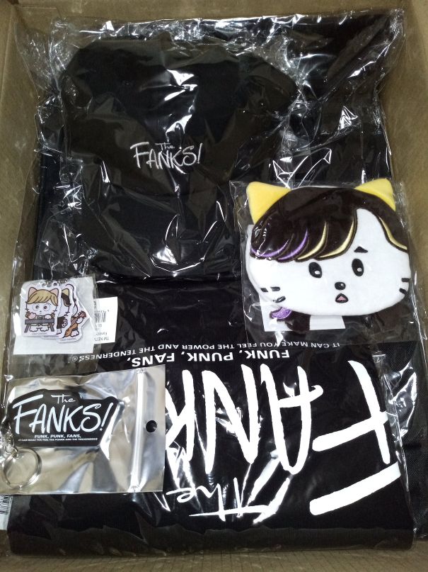 suiseipiyo's tweet image. ダブルで届いていました🚚
ありがとう🙂
待ってたよ✨

#TMNETWORK