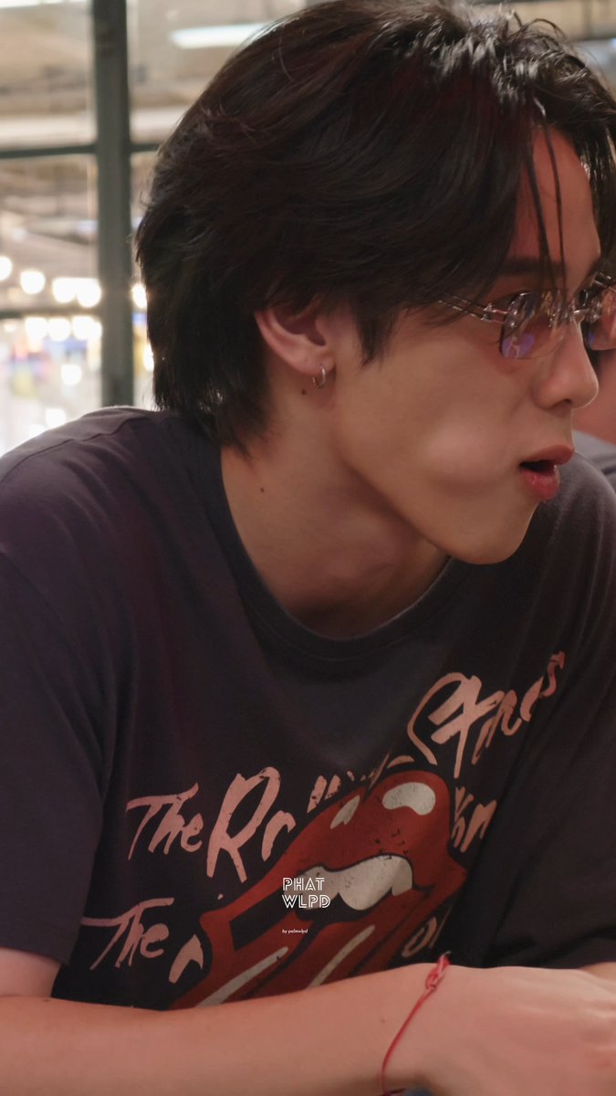 palmwlpd's tweet image. ดันแว่น แล้วดุนแก้มอะ หล่อ wa

HEAD 2 HEAD SERIES EP6

#H2HseriesEP6
#SurfJava  #javabh