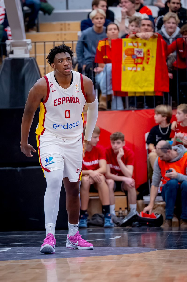 🚨Parte médico Great Osobor
“Las pruebas realizadas anoche confirman que Great Osobor tiene un esguince del ligamento lateral interno de su rodilla izquierda, rotura radial del cuerno anterior del menisco externo y rotura del ligamento cruzado anterior de esta misma articulación”