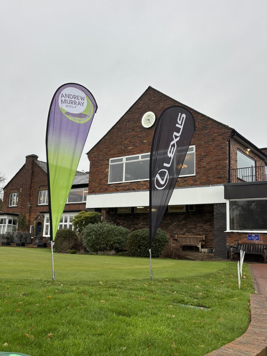 AMurrayGolf's tweet image. AMG pre  Xmas Corporate Club event @TheWilmslowGC.....how to present the tees and approaches...by Callum and co! #class