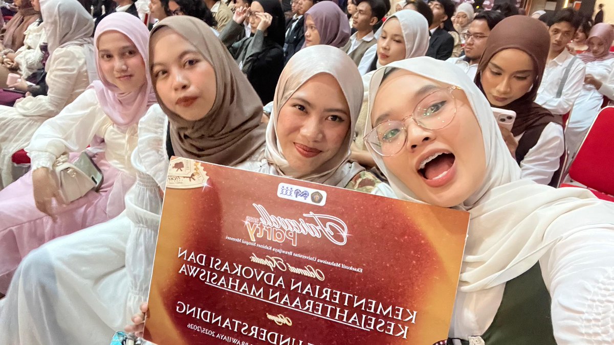 gapstuddd's tweet image. seruuuu