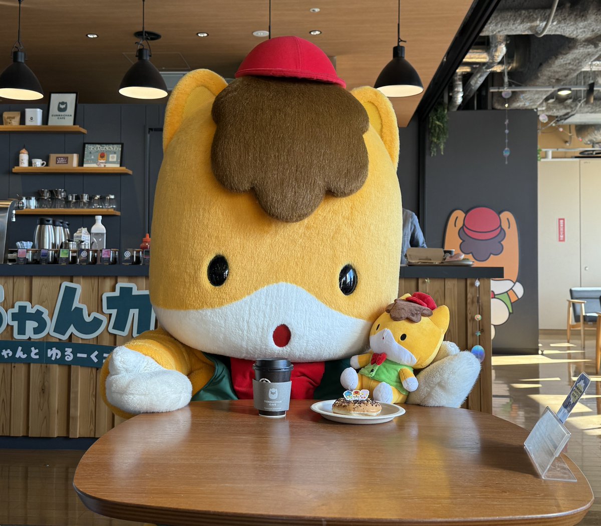 ぐんまちゃんもさっそく行ったよ～ どれもおいしそう🐴 #ぐんまちゃん