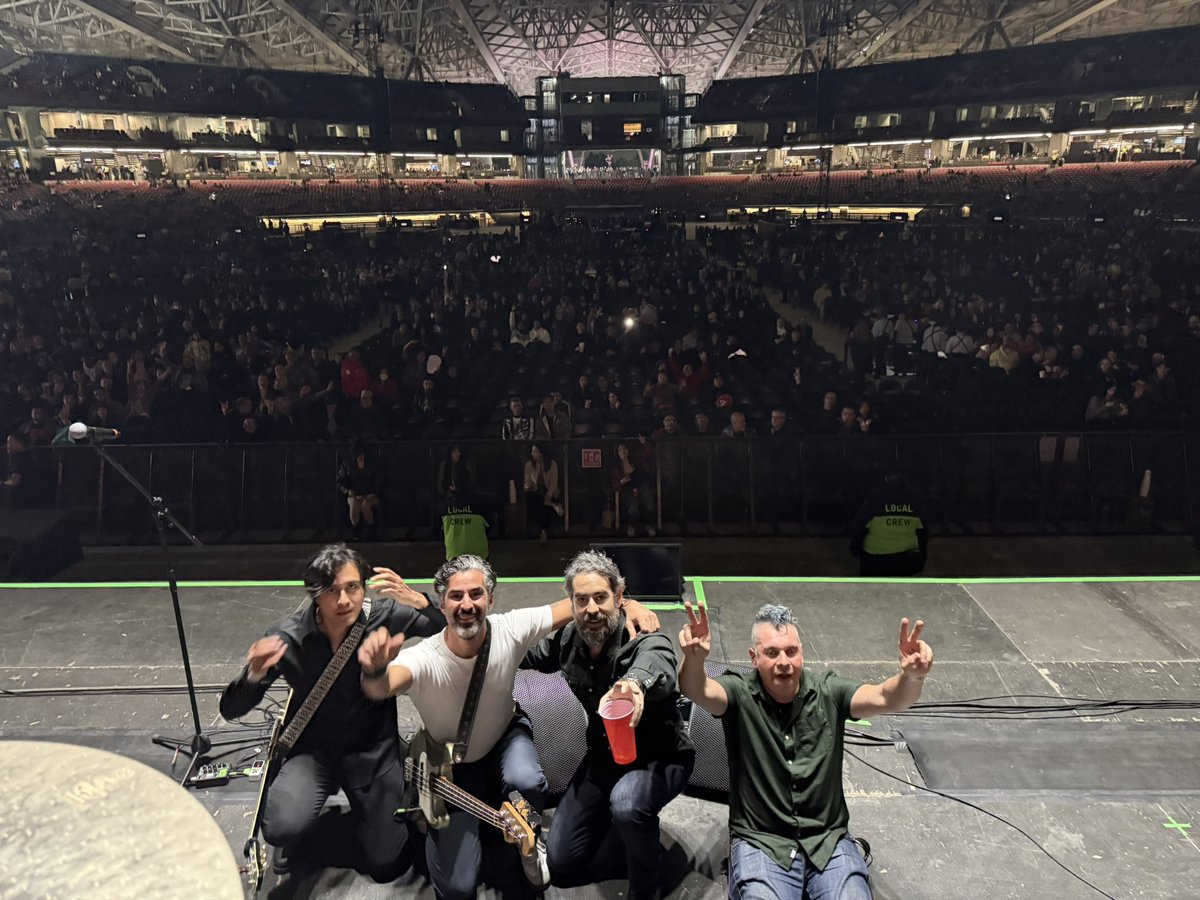 fersalinas's tweet image. Gracias México pronto volvemos a este recuento solos ! #HeDicho