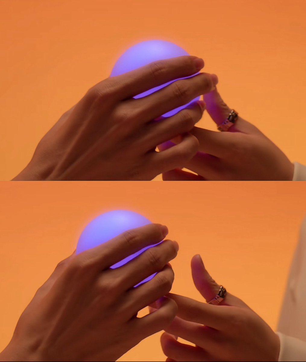Eqn55's tweet image. Their hands’ difference is my obsession