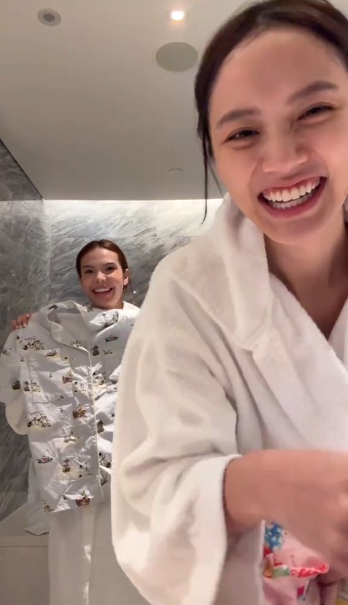 AA11Besties's tweet image. คิดถึง vlog lmsy ka 🥺 ดูวนไปค่ะ ! วาสนาเบสตี้